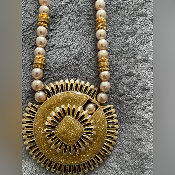 HELENA RUBINSTEIN PARIS statement necklace. Vintage. - Picture 2 of 5